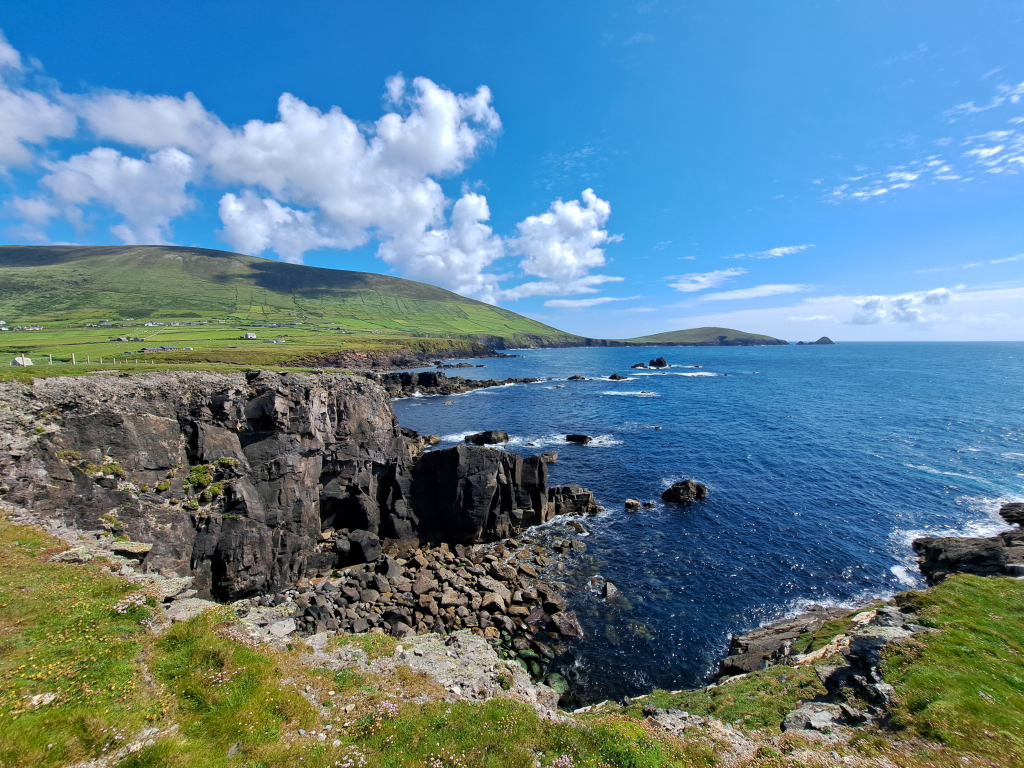 Ionad_an_Bhlascaoid__The_Blasket_Centre__Platform_view__Dingle_